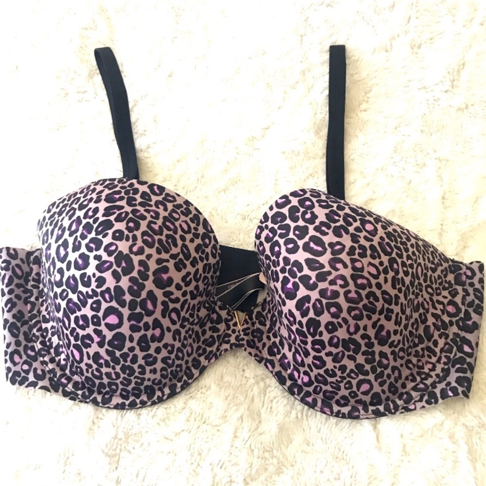 Victoria’s Secret Bra 38D